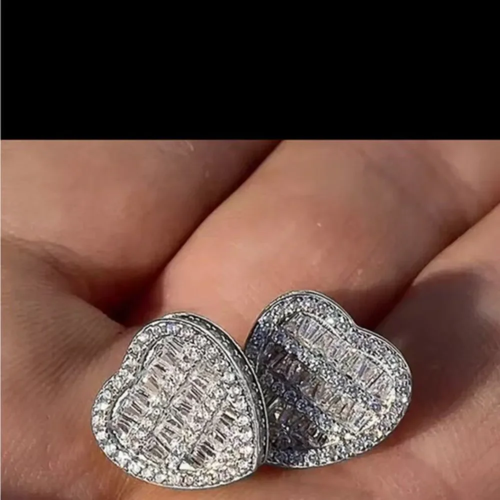 Elegant Silver Rhinestone Romantic Love Crystal Stud Heart Earrings - Picture 3 of 6